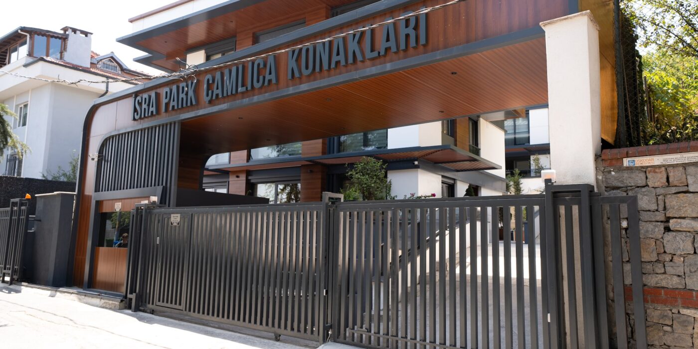 Çamlıca Konakları